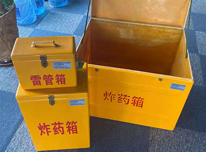雨花玻璃雷管箱生产标准全解析：安全、性能与合规的基石